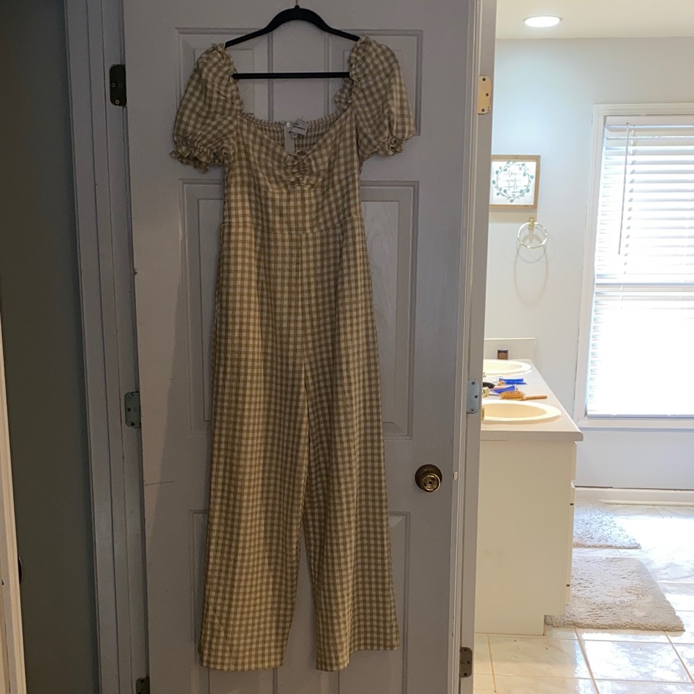 Pretty Little Thing Gingham Puff Sleeve Jumpsuit